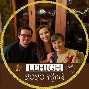 Meet your Posher, Lydia